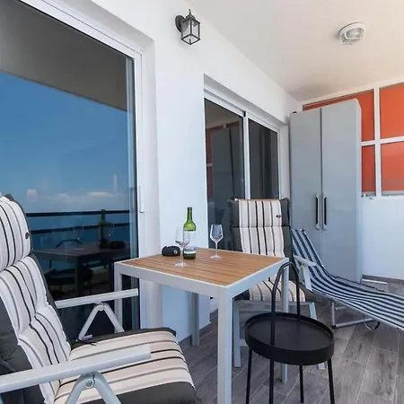 Ocean View * لوس كريستيانوس